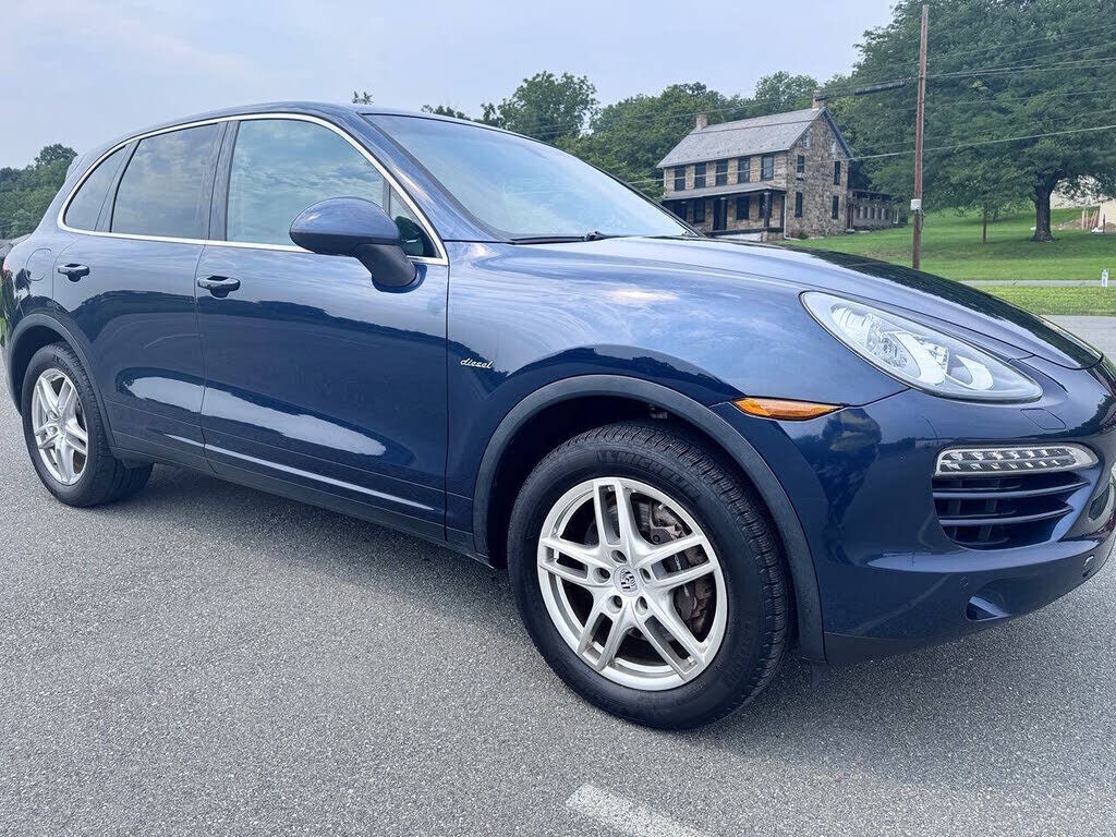 2013 PORSCHE Cayenne
