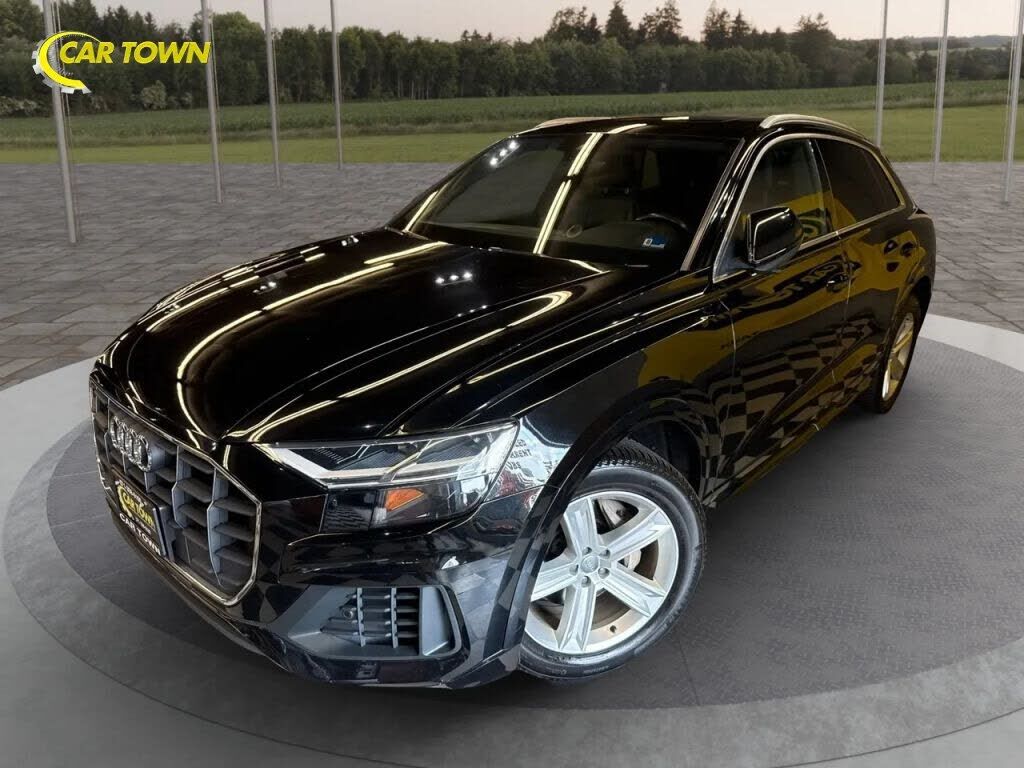 2019 AUDI Q8