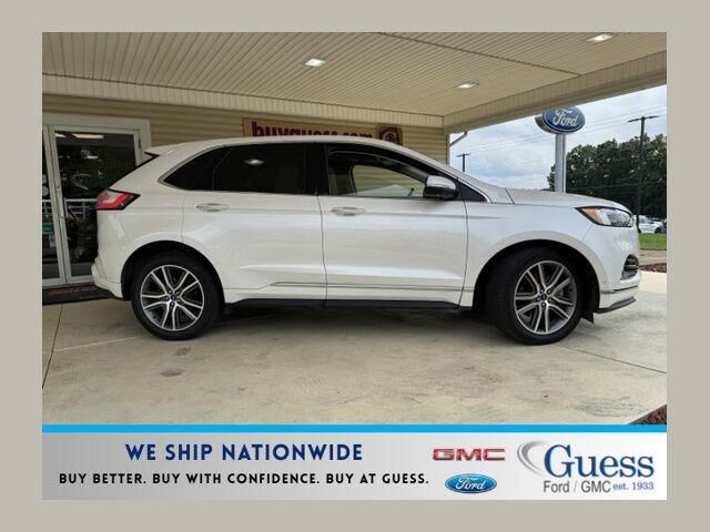 2019 FORD Edge