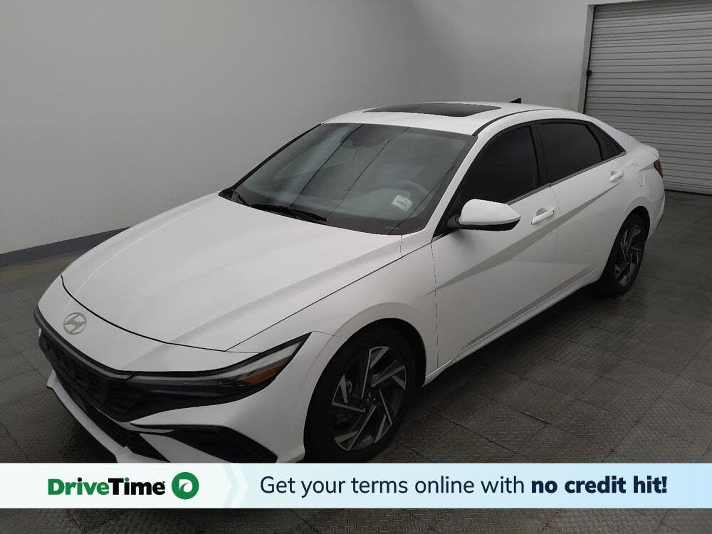 2024 HYUNDAI Elantra