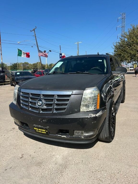 2010 CADILLAC Escalade