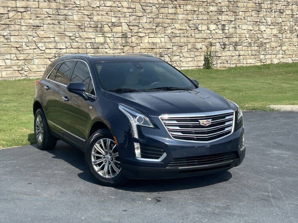 2017 CADILLAC XT5
