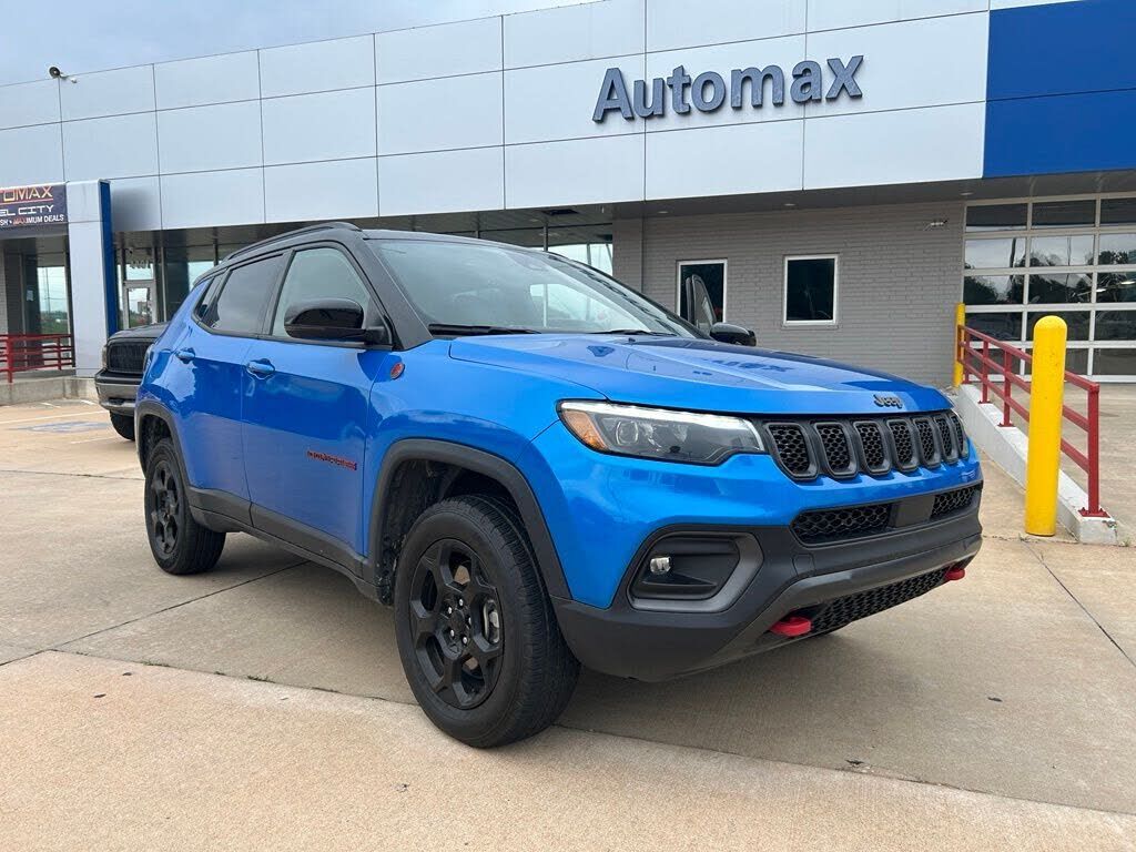 2023 JEEP Compass