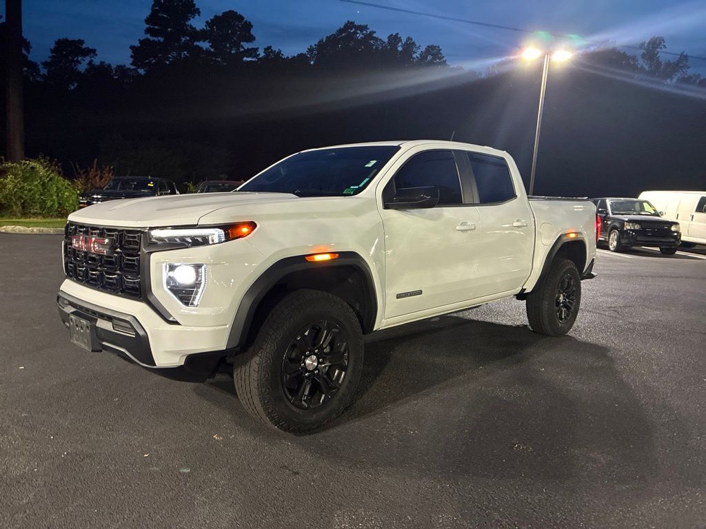 2024 GMC Canyon