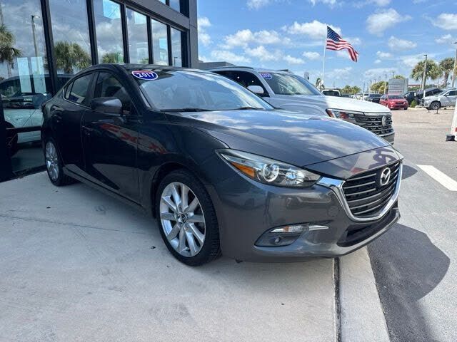2017 MAZDA Mazda3