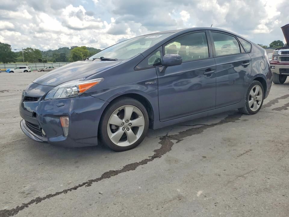 2013 TOYOTA PRIUS