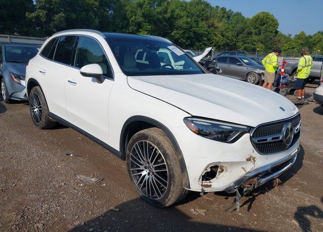2024 MERCEDES-BENZ GLC-Class