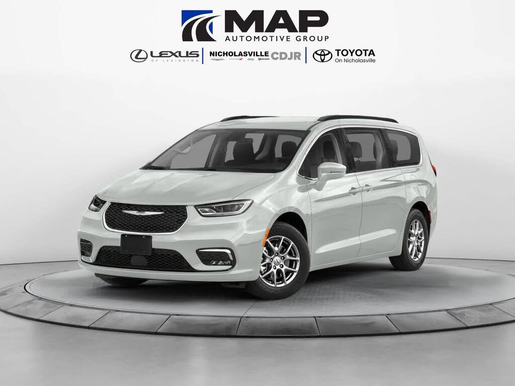 2022 CHRYSLER Pacifica