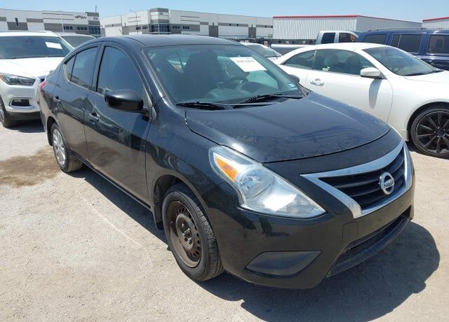 2018 NISSAN Versa