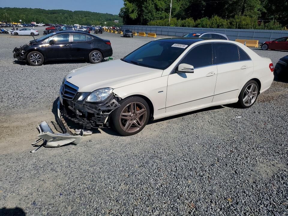 2012 MERCEDES-BENZ E-Class