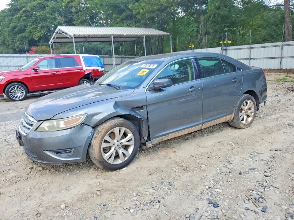 2011 FORD Taurus