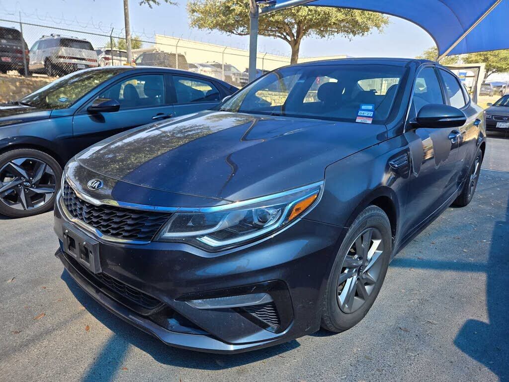 2019 KIA Optima