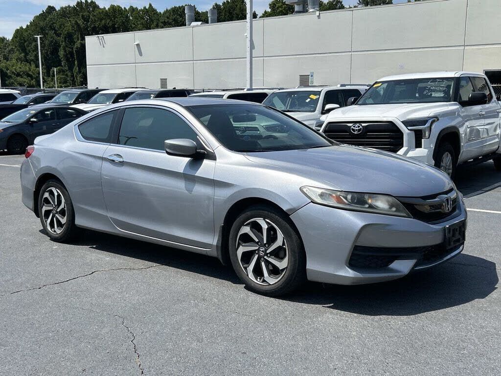 2016 HONDA Accord