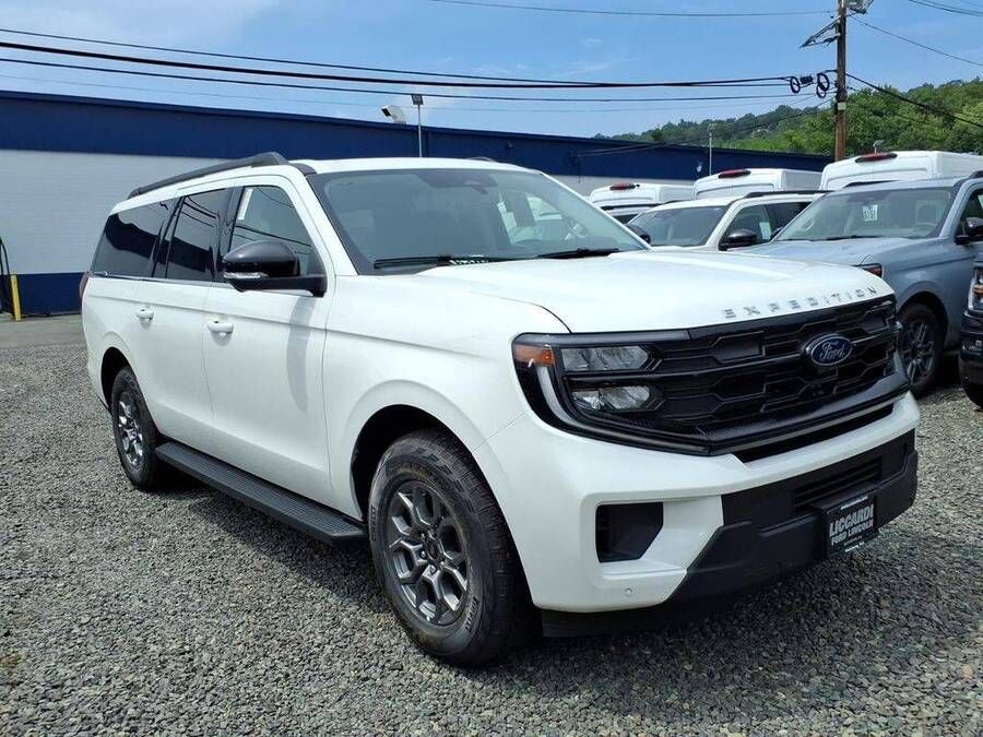 2026 FORD Expedition