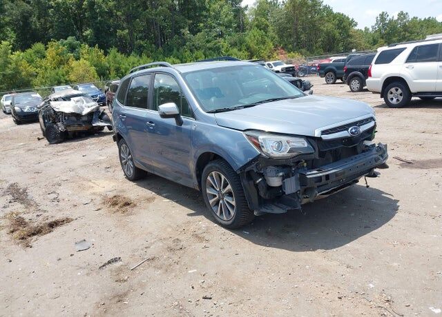 2018 SUBARU Forester