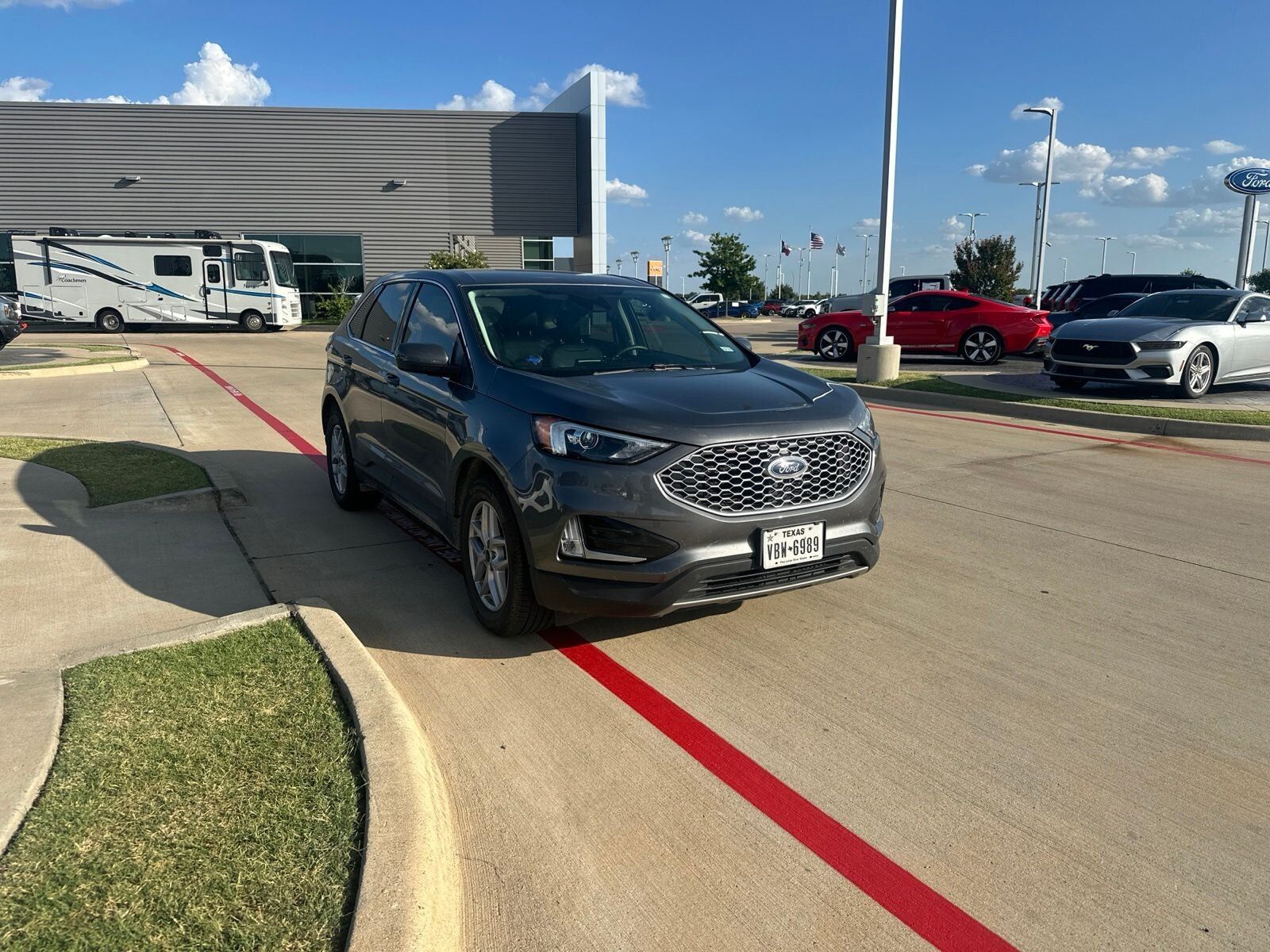 2024 FORD Edge
