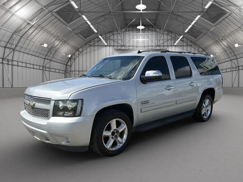 2011 CHEVROLET Suburban