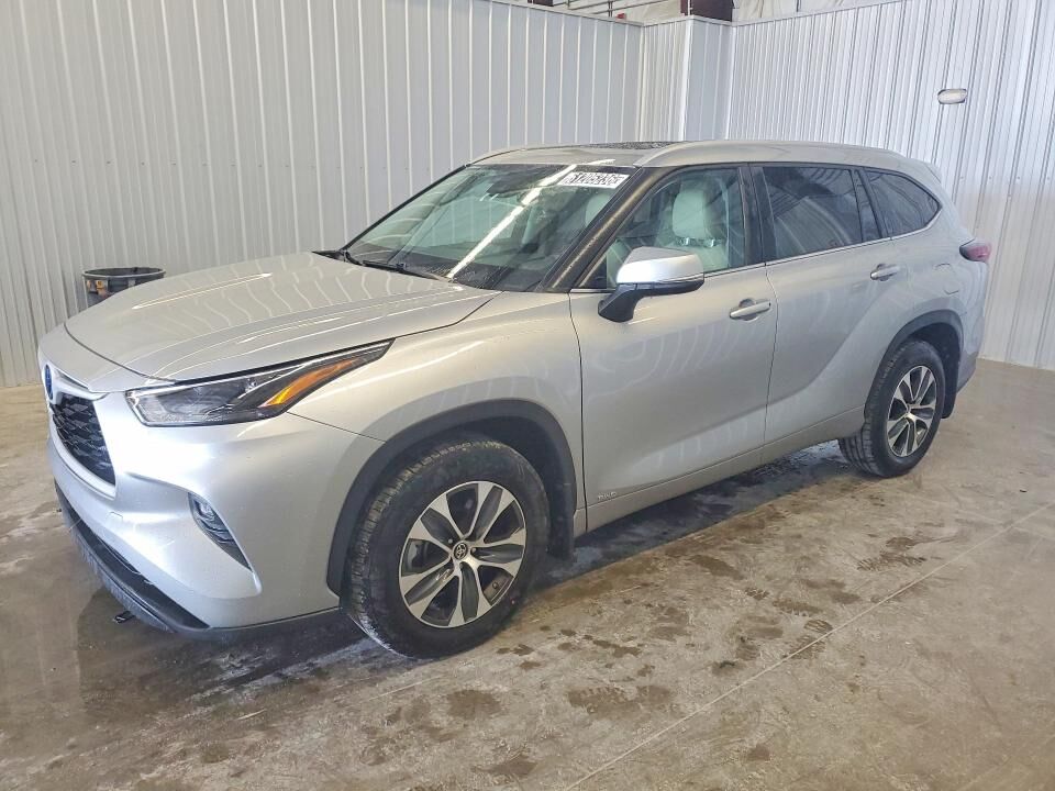 2024 TOYOTA Highlander