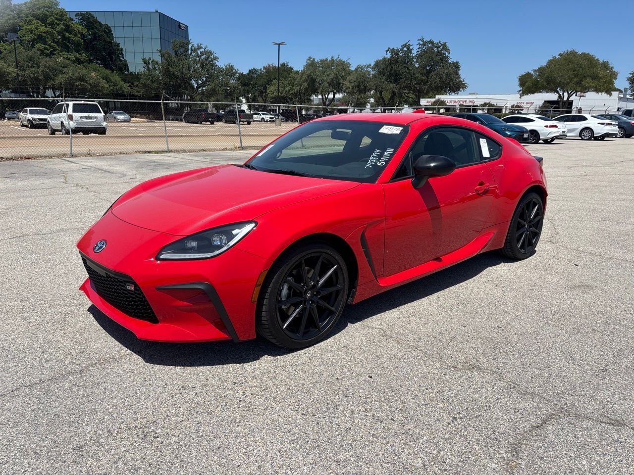 2025 TOYOTA GR86