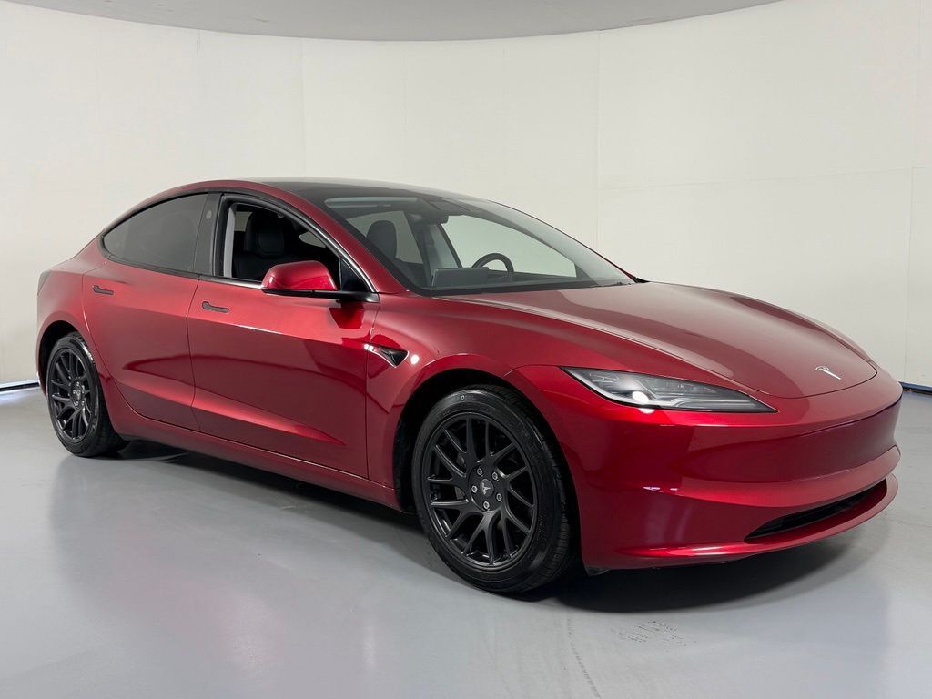 2024 TESLA Model 3