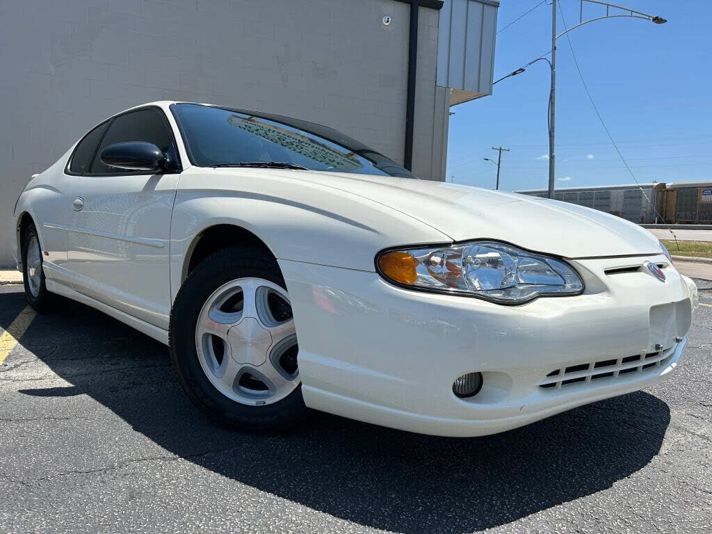 2004 CHEVROLET Monte Carlo