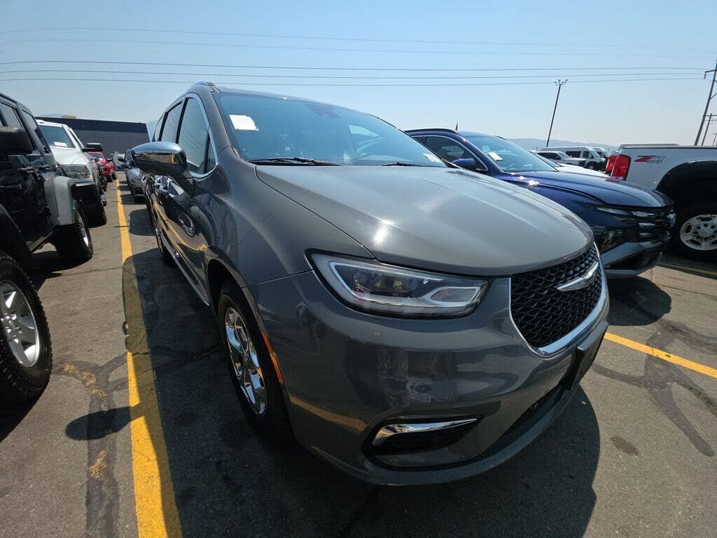 2021 CHRYSLER Pacifica