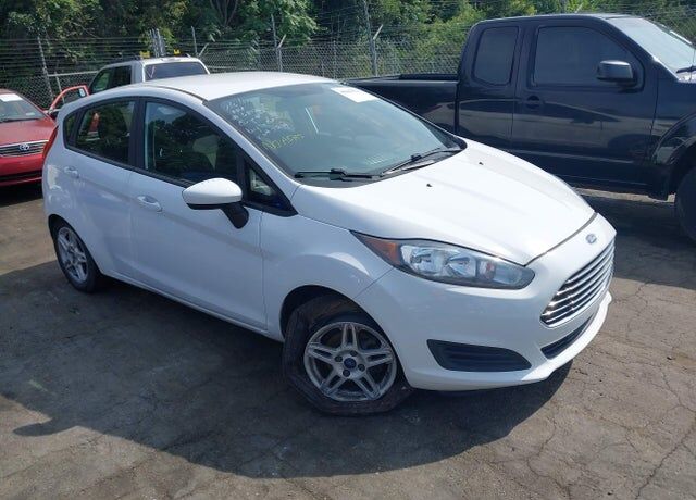 2017 FORD Fiesta