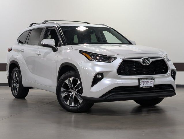 2024 TOYOTA Highlander
