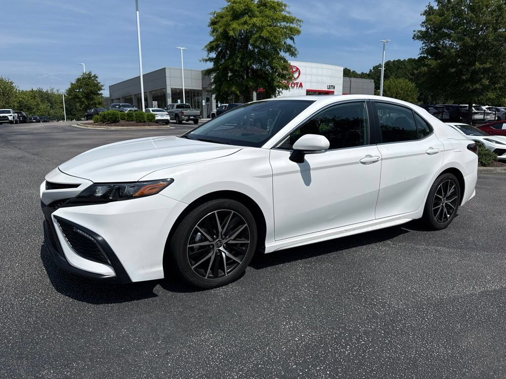2024 TOYOTA Camry