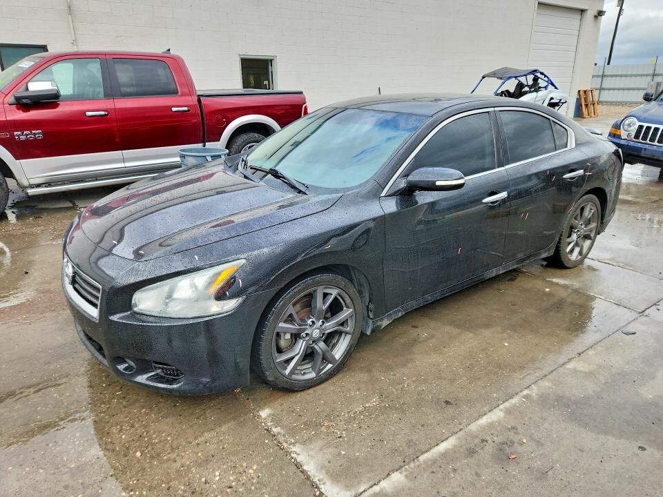 2013 NISSAN Maxima