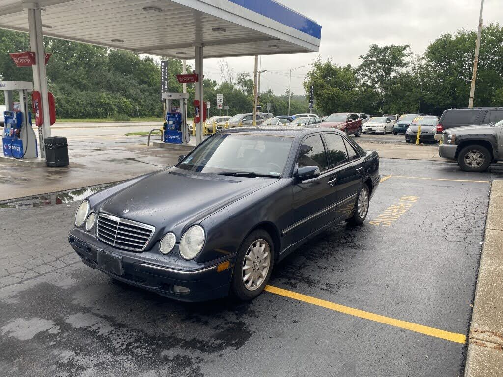 2002 MERCEDES-BENZ E-Class