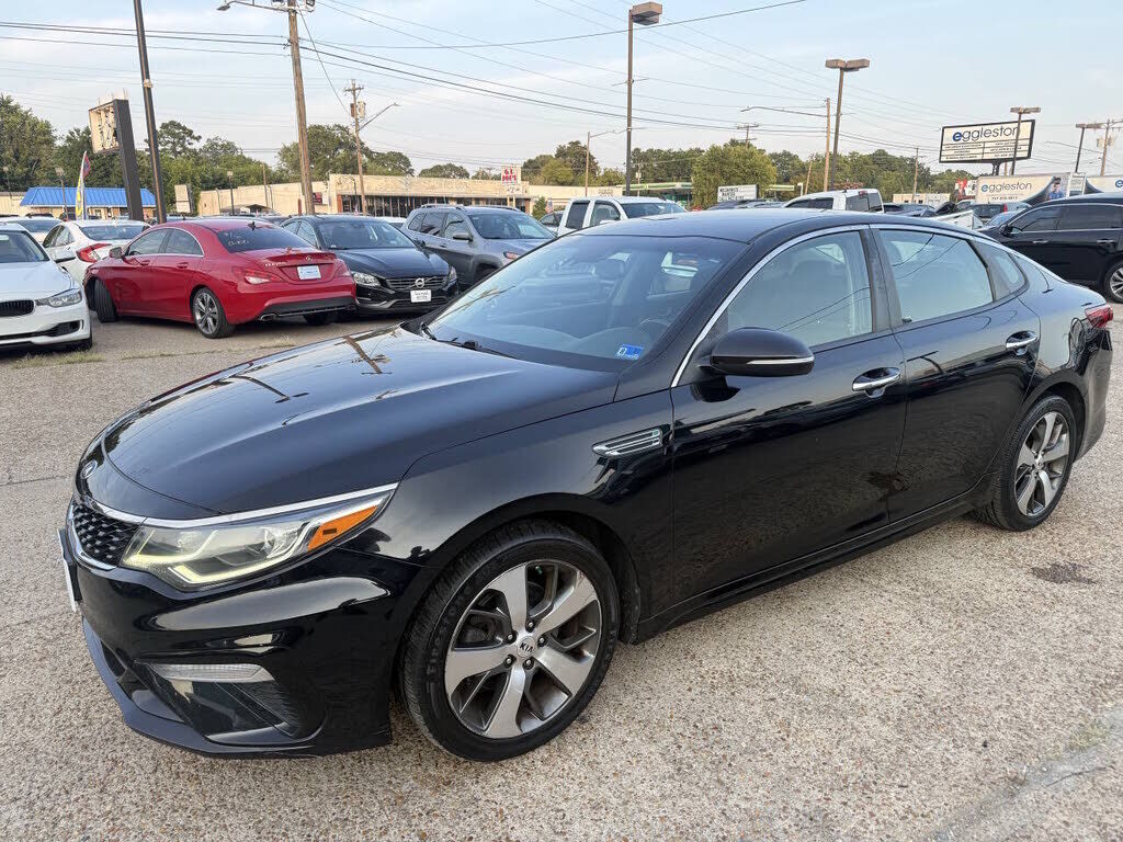 2019 KIA Optima