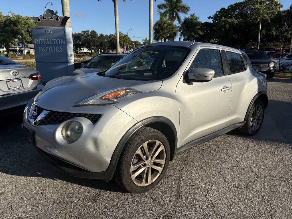 2016 NISSAN Juke