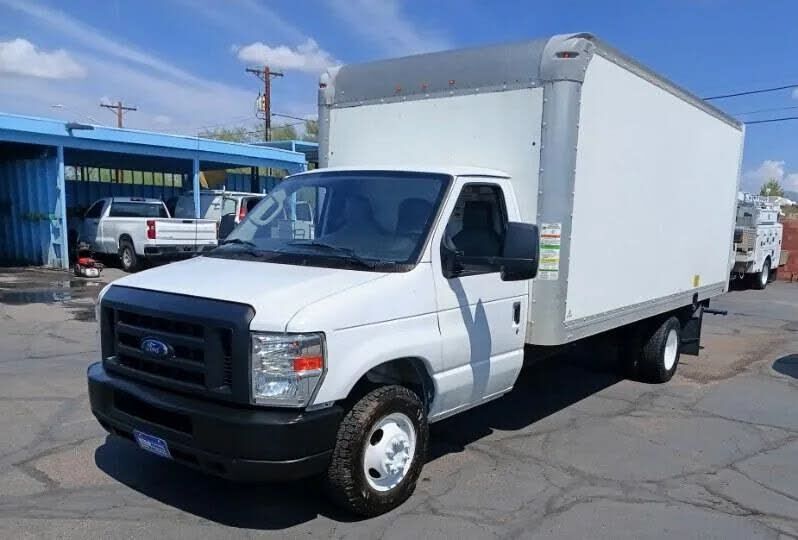 2019 FORD E-350