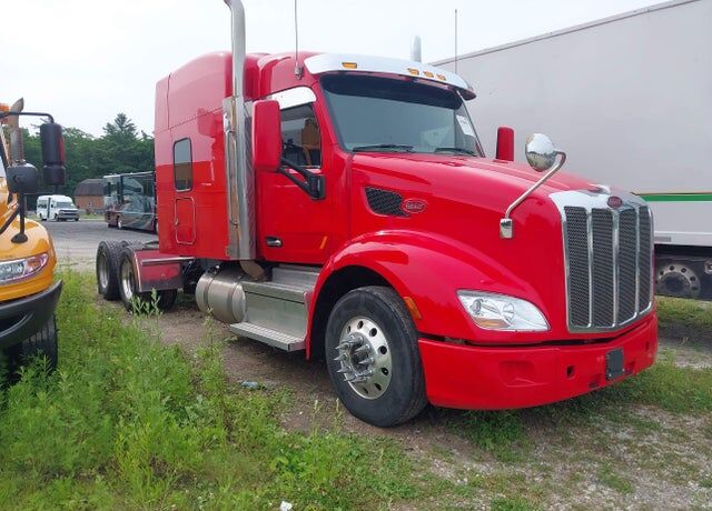 2019 PETERBILT 579