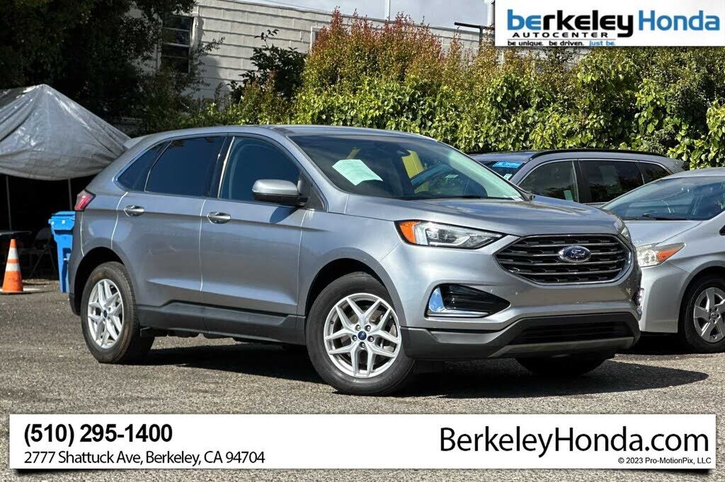 2022 FORD Edge