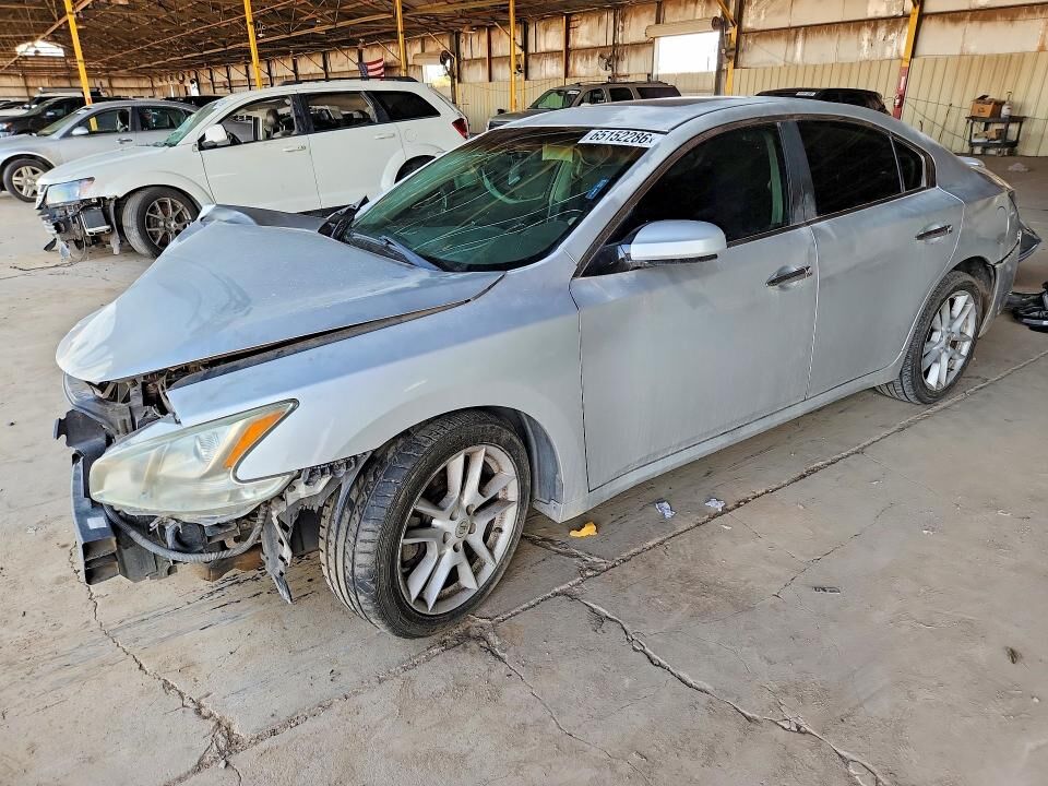 2012 NISSAN Maxima