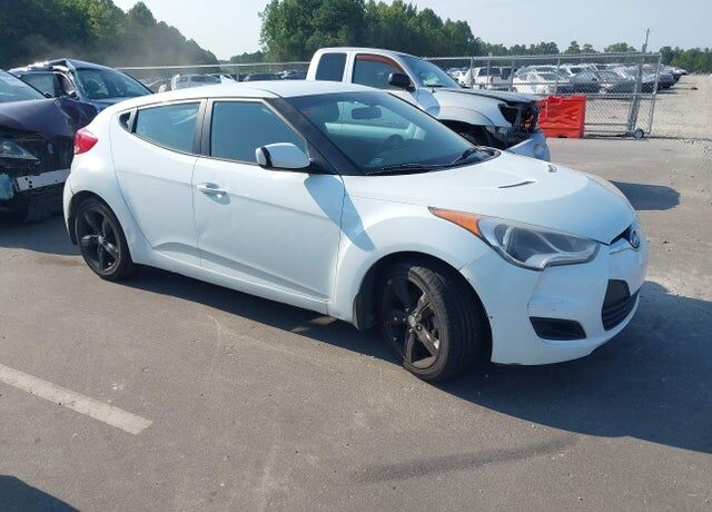 2015 HYUNDAI Veloster