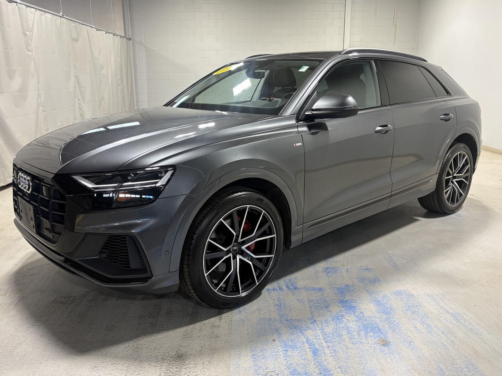 2019 AUDI Q8