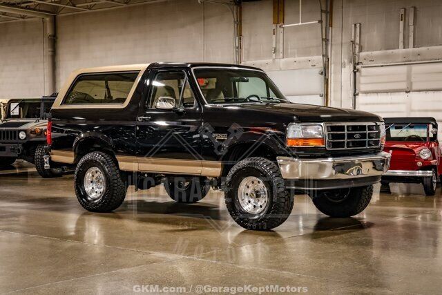 1992 FORD Bronco