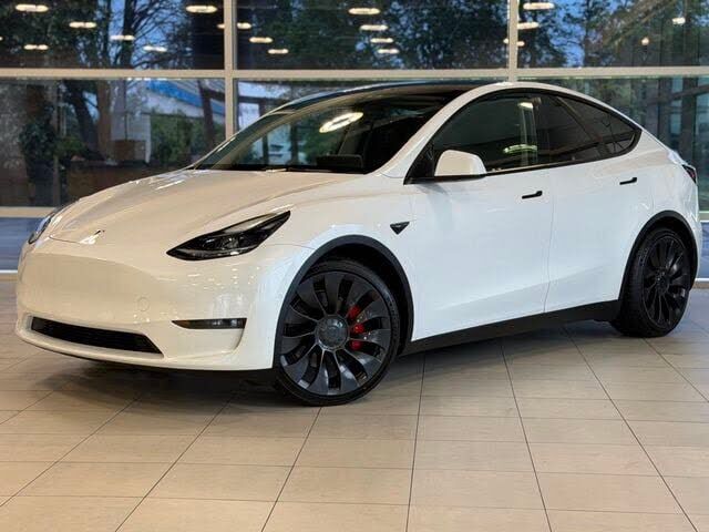 2022 TESLA Model Y