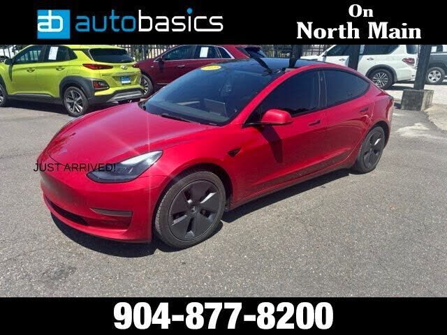 2022 TESLA Model 3