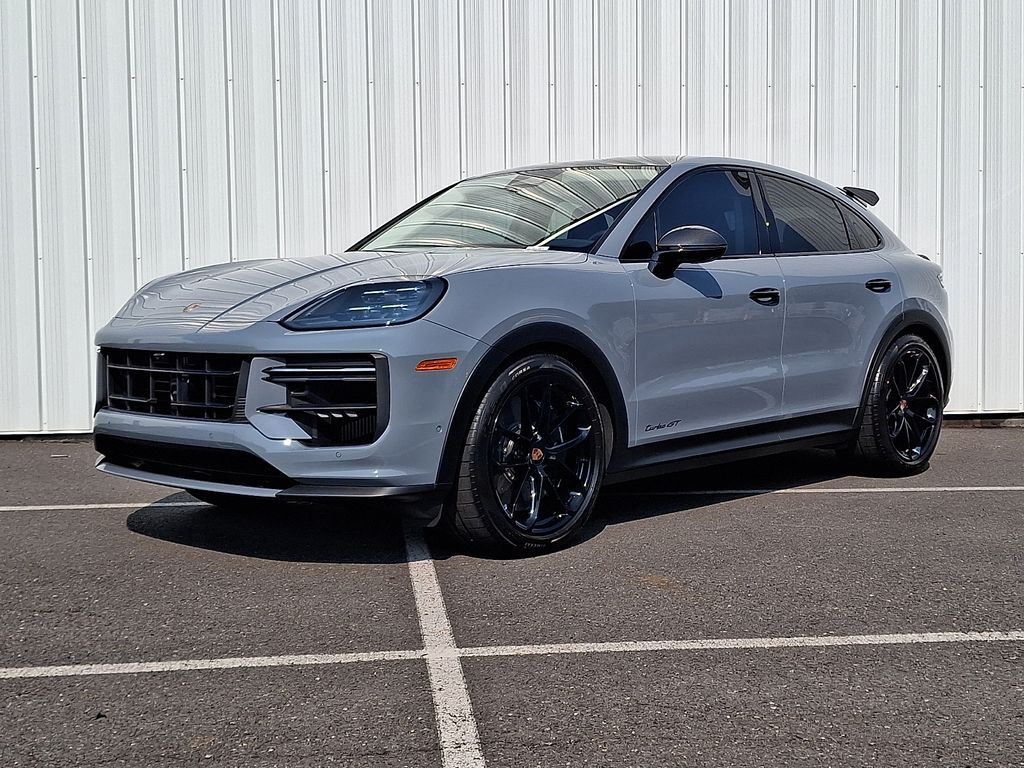 2026 PORSCHE Cayenne