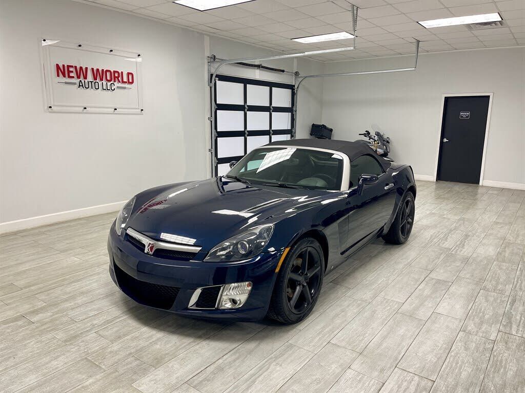 2008 SATURN Sky