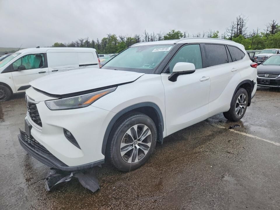 2023 TOYOTA Highlander