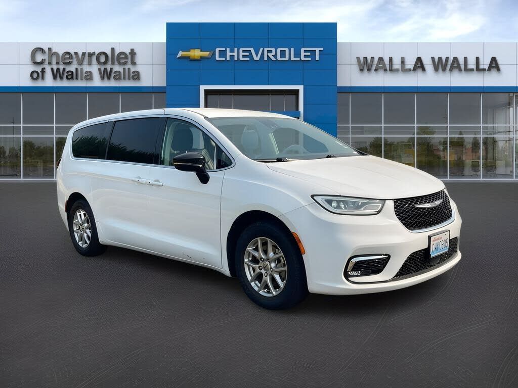 2024 CHRYSLER Pacifica