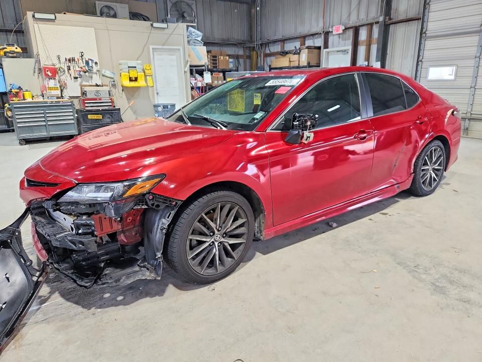 2022 TOYOTA Camry