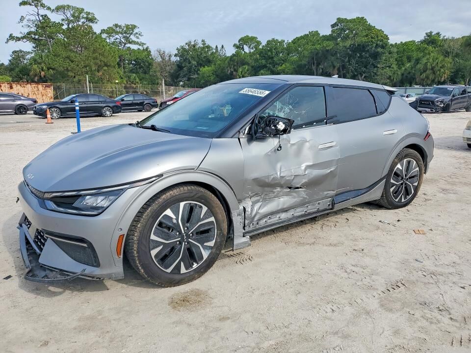 2022 KIA EV6