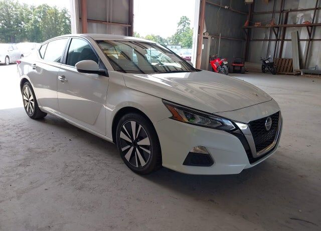 2021 NISSAN Altima