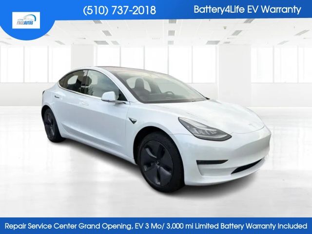 2018 TESLA Model 3